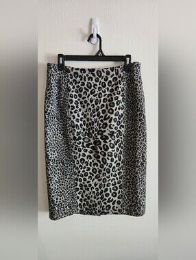 Max Mara Women's Designer Leopard Pencil Skirt. Virgin Wool, Fall, Statement.